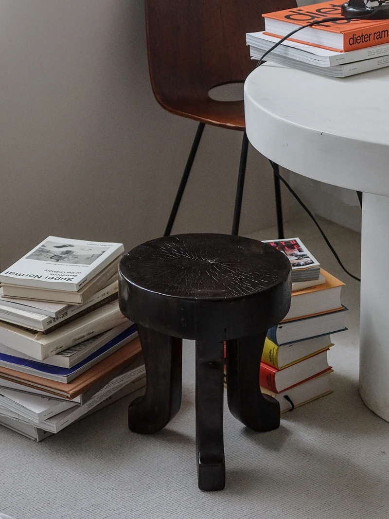Nordic Vintage Solid Wood Low Stool Wabi-Sabi Style Creative Home Decor Bar Stool Light Luxury Hotel Decoration Wooden Stump
